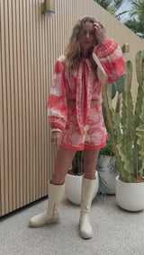 Clivia Rounded Short